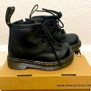 Dr. Martens Infant Black Booties